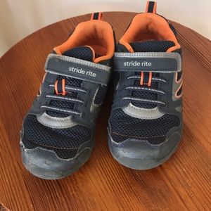 Stride Rite boys shoes 1XW